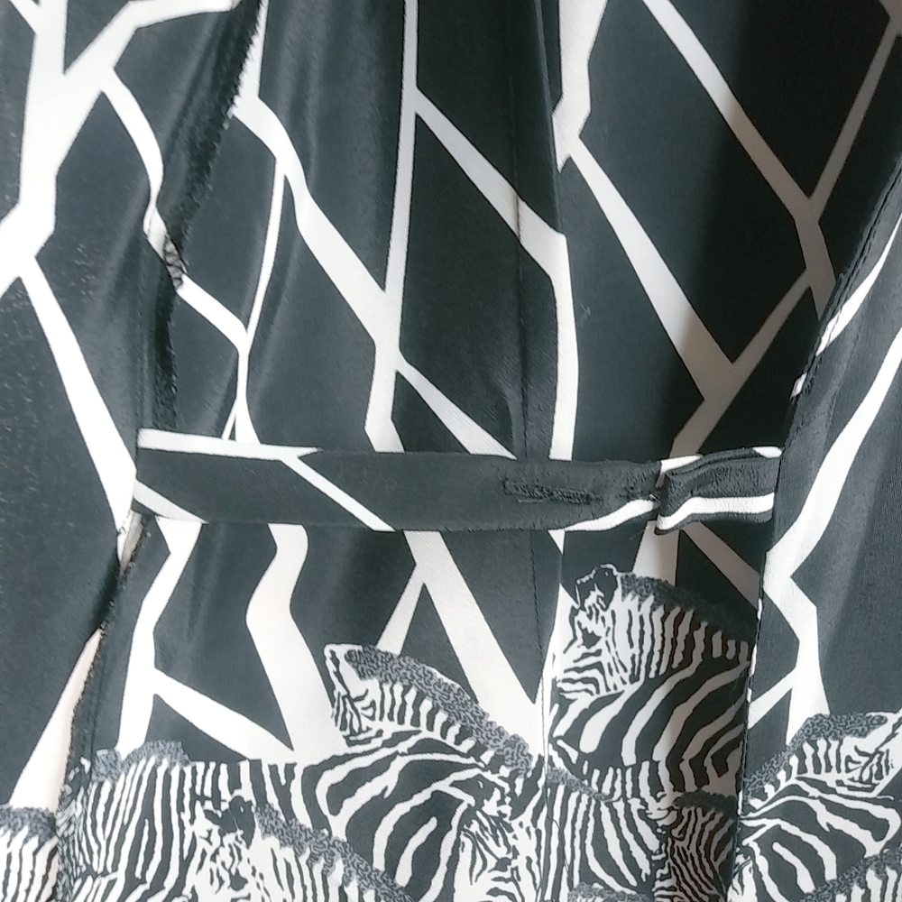 Hbs 16 Zebra Wrap Tunic Top Plus - image 4